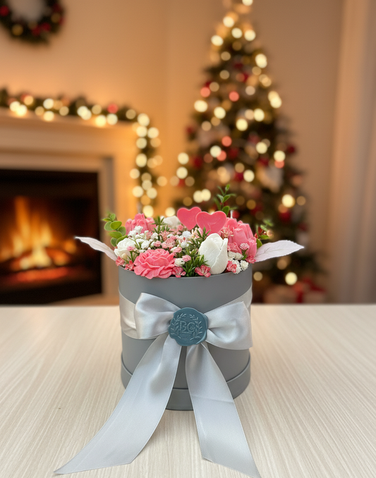 Romance & Hearts Deluxe Box